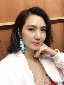 李萱最新爆料新闻事件,揭开最新惊天新闻事件之谜